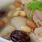 眉豆煲猪手汤